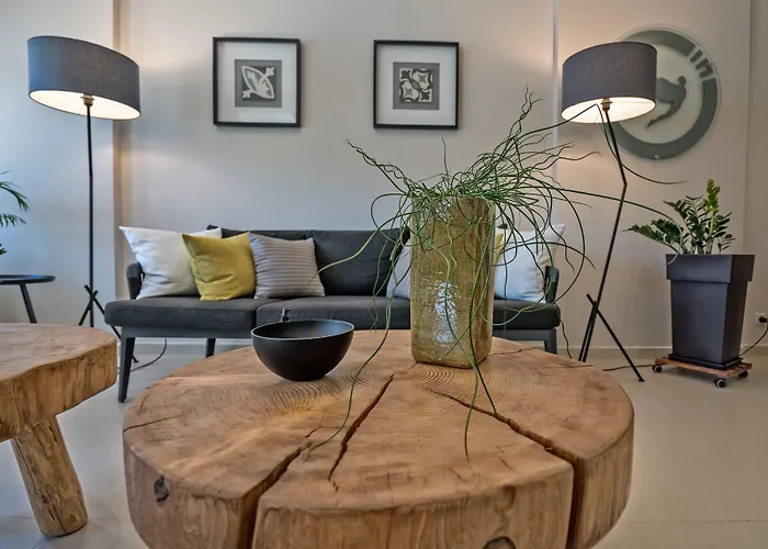 Szálloda Icarus & By 